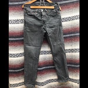 Levi's 501 Tapered Jeans: 27